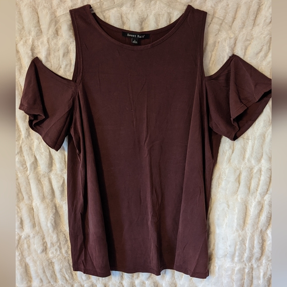 Cold-Shoulder Top - Picture 3 of 7